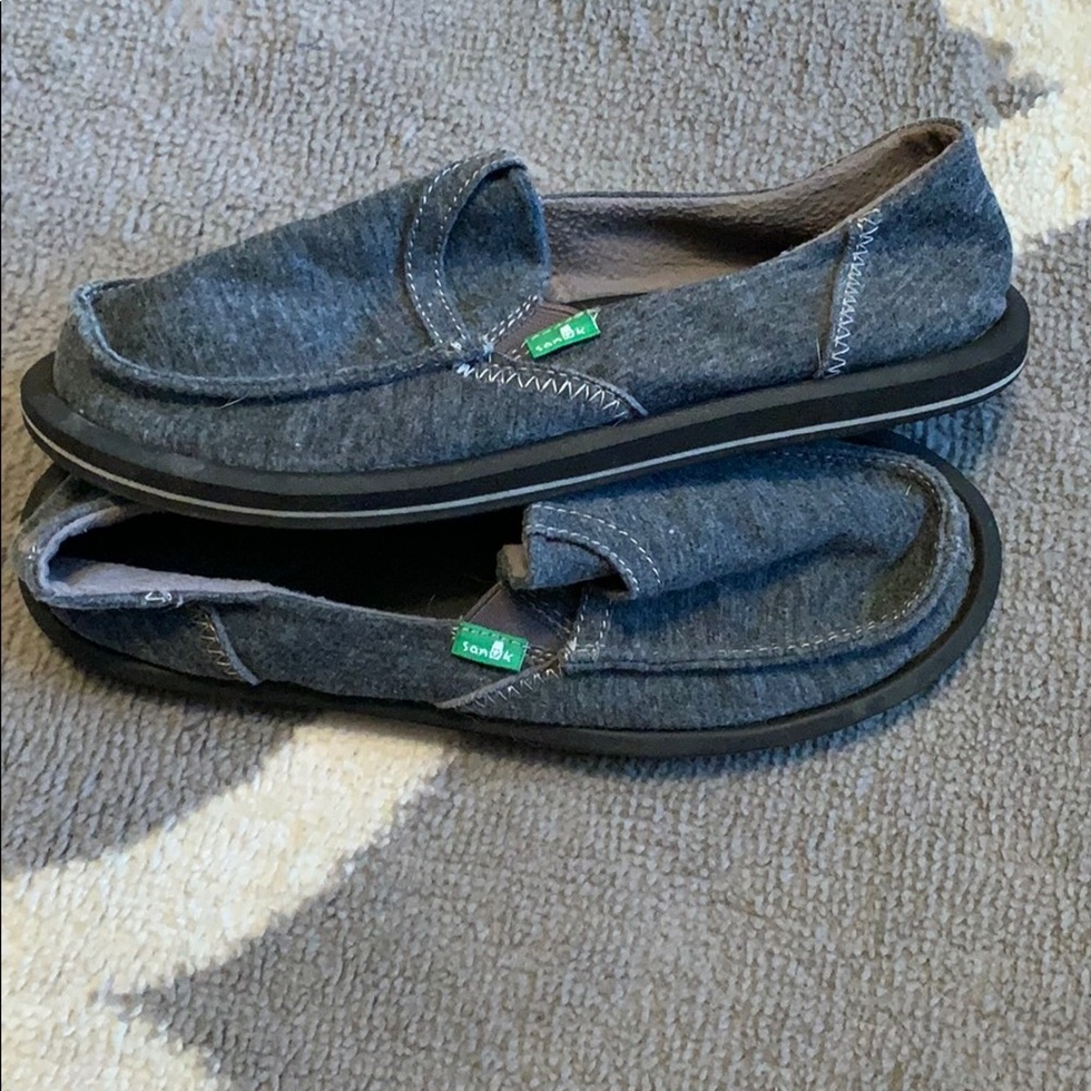 Sanuk slip ons